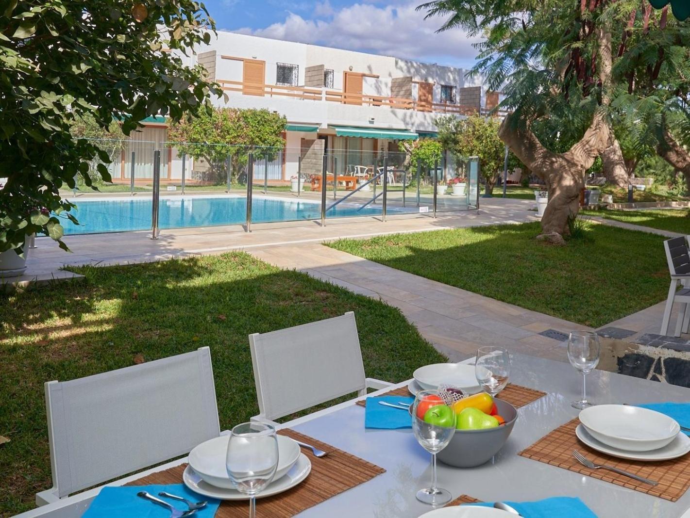 Timon Suites San Agustin Buitenkant foto