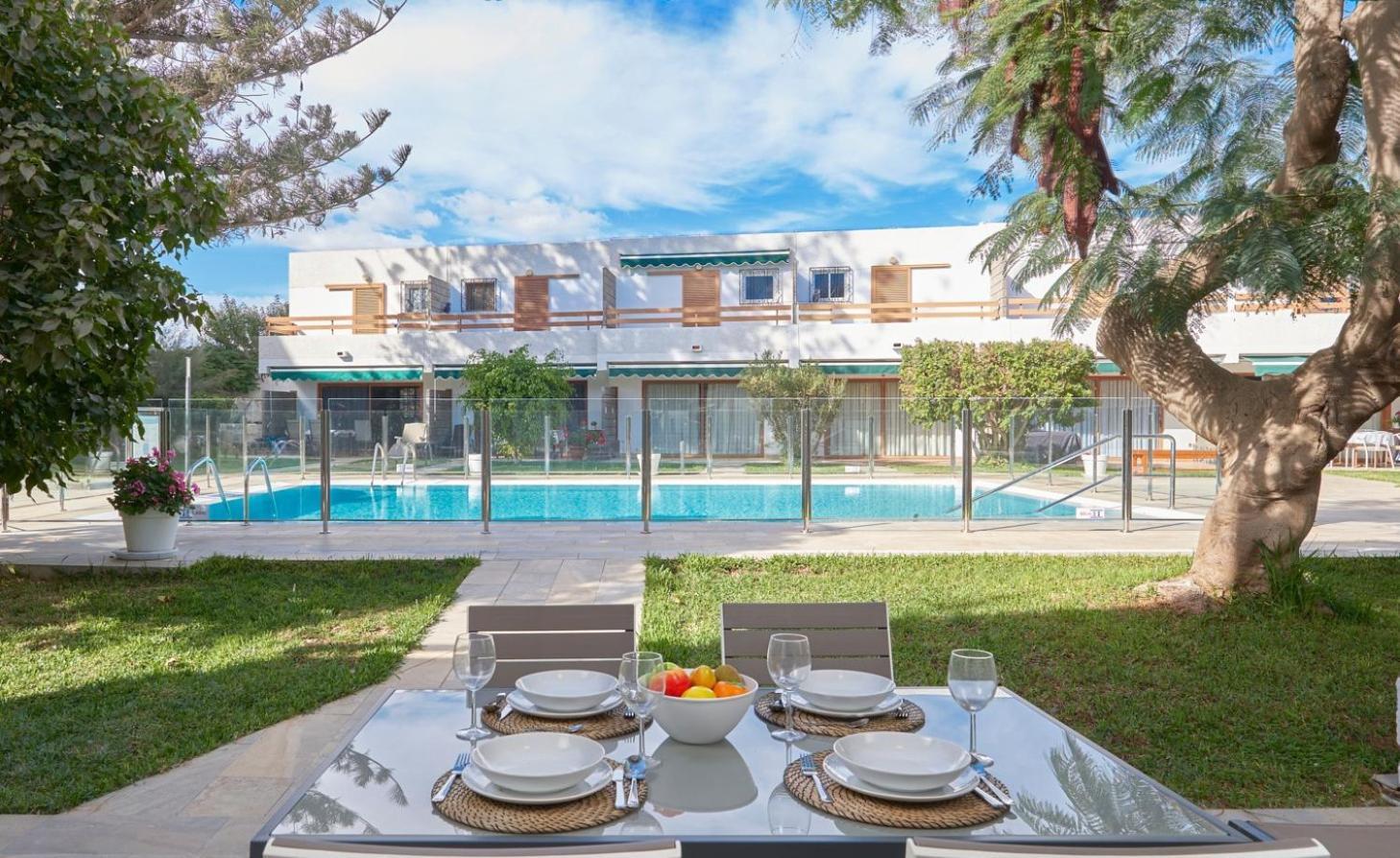 Timon Suites San Agustin Buitenkant foto